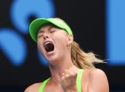 包含莎拉波娃爆冷击败塞尔维亚队，大胜引爆全场！的词条