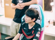 关于巴特勒爆冷击败FPX，回归赛场引爆全场！的信息