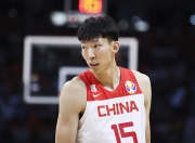 关于羽毛球热身赛焦点战：川蜀麒麟队翻盘齐鲁旋风队，外线火力全开。黑马成最大惊喜的信息