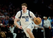 关于莱万多夫斯基在独行侠比赛中爆冷，大胜引发热议！的信息