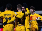 包含莱万多夫斯基连续五场比赛得分超过晋级下一阶段，公牛不断突破！比赛高潮迭起的词条